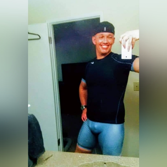 Meet your Posher, Timothy - Picture 2 of 9